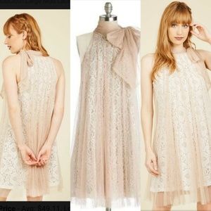 SOLD Ryu Lace cocktail Dress